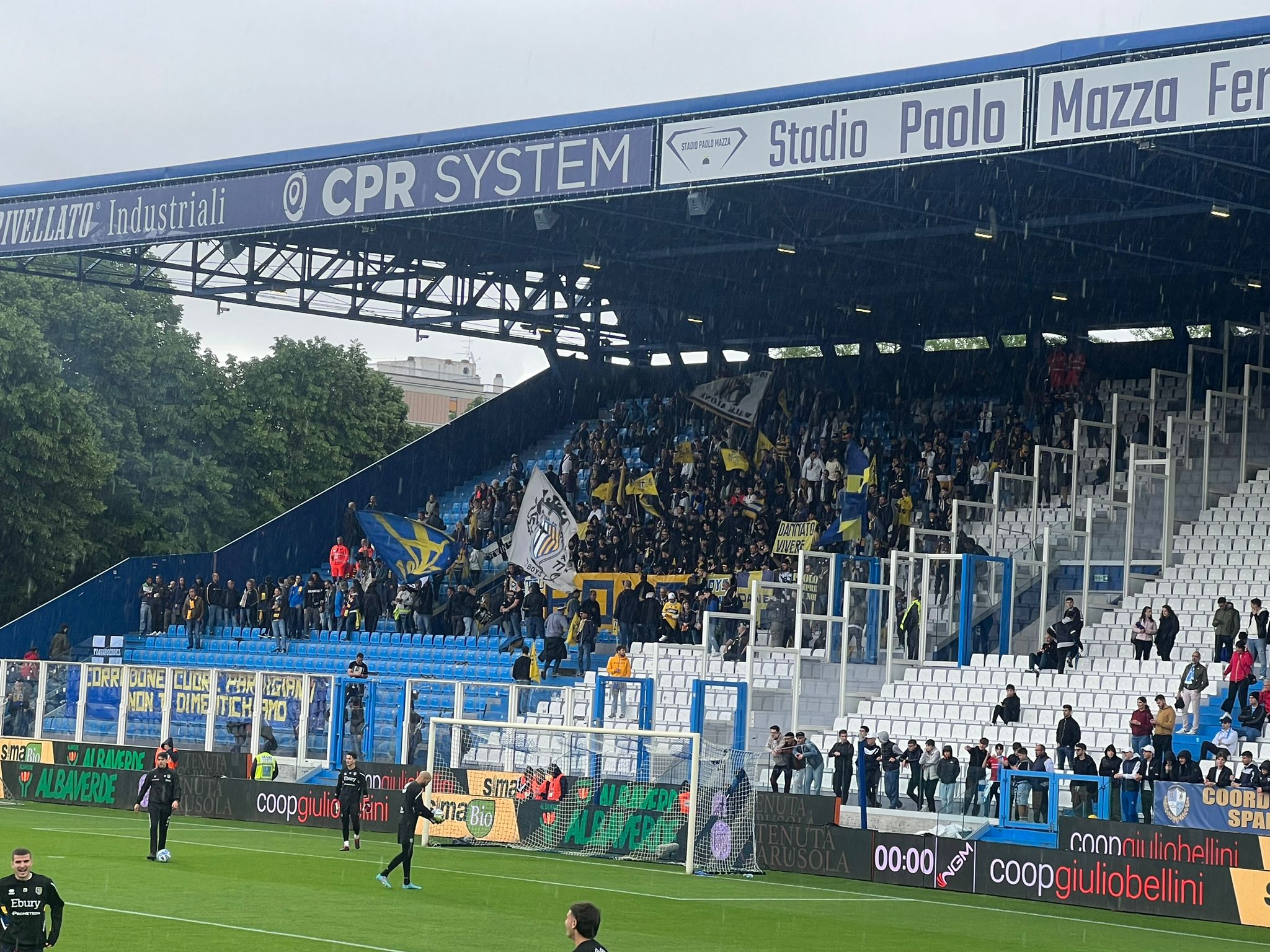 Il Parma sbanca Ferrara e manda la Spal in Serie C: crociati a -1 dal quarto posto