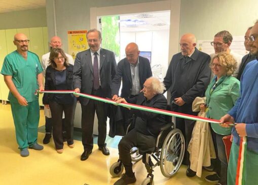Parma, il Maggiore inaugura una nuova Risonanza Magnetica