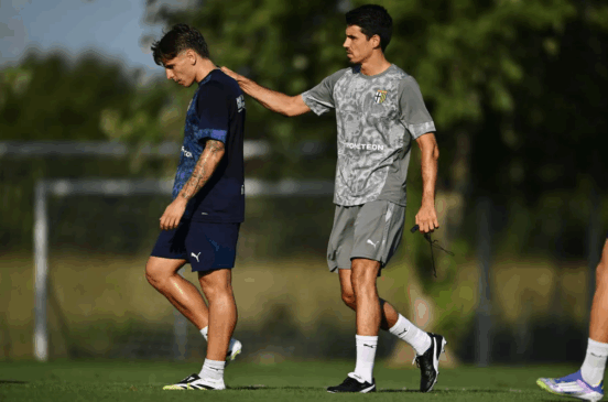 Verso Parma-Napoli: Ondrejka o Elphege al posto di Pellegrino