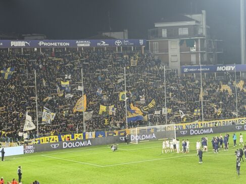 Cuore Parma, rimonta il Milan al Tardini e pareggia 2-2