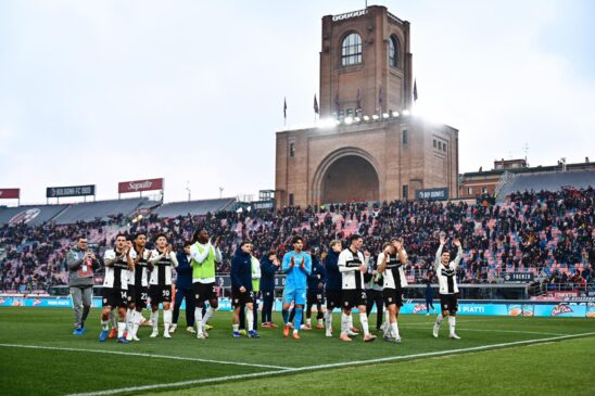 Il Parma vince con un tiro in porta al 95' e si prende il Derby col Bologna