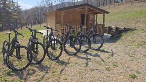 Al Centro Faunistico Monte Fuso nuovo punto noleggio e-bike dei Parchi del Ducato